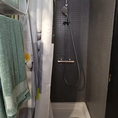 Casa En El Centro Del Pueblo De フィネストラット